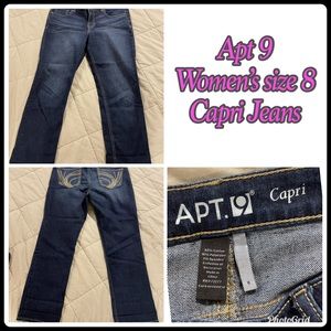Apt 9 women’s Capri Jeans